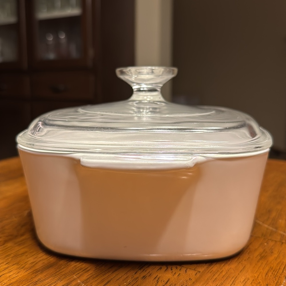 Vtg. 1980s Corning ware Cornflower Blue 1 1/2 quart casserole w/lid - Picture 4 of 8